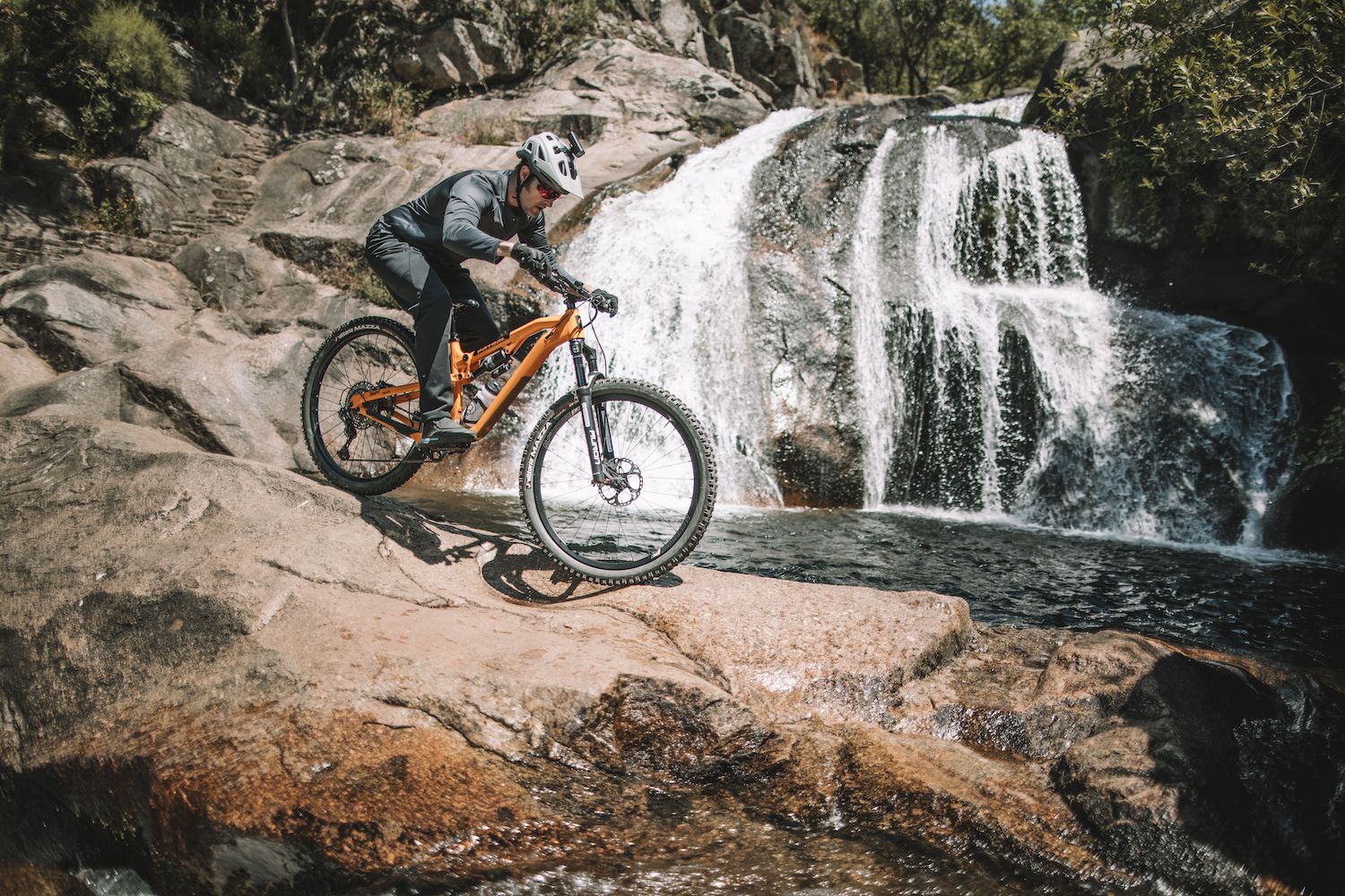 La Vera – Mountain bike y piscinas naturales  David Cachon