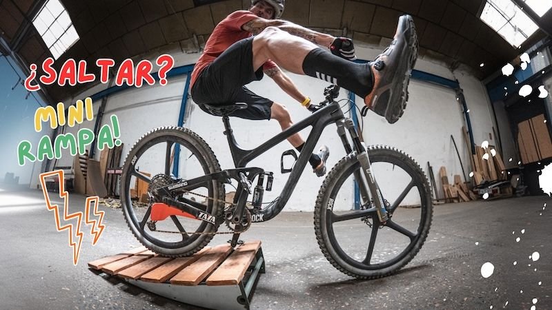 ¿Cómo pasar una mini rampa con tu bicicleta?